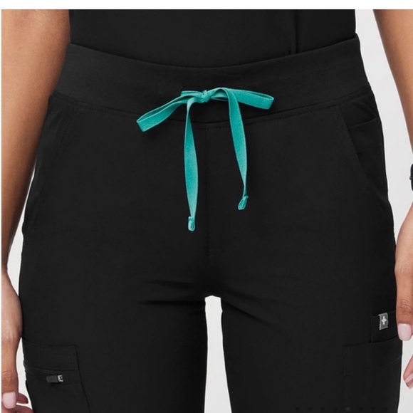 FIGS Small Black Scrub Pants FREEx Lined Yola High Waisted W23SW2007 - Picture 2 of 14